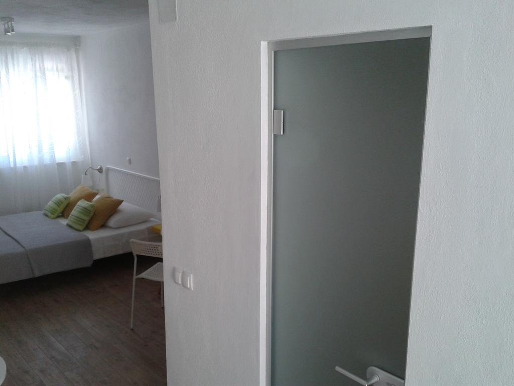 Viola Apartment & Free Parking Šibenik Exteriör bild