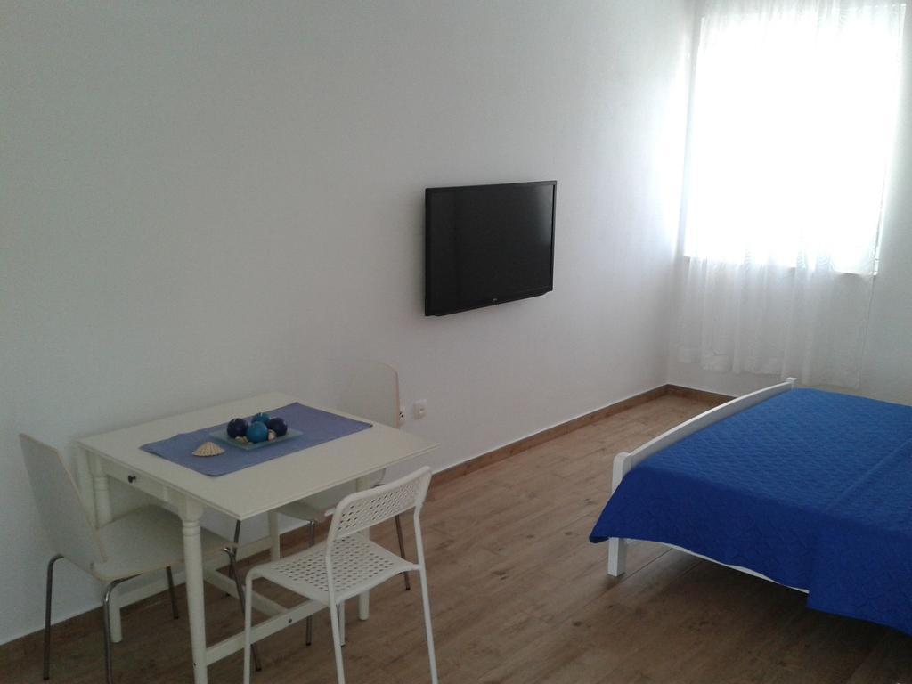 Viola Apartment & Free Parking Šibenik Exteriör bild