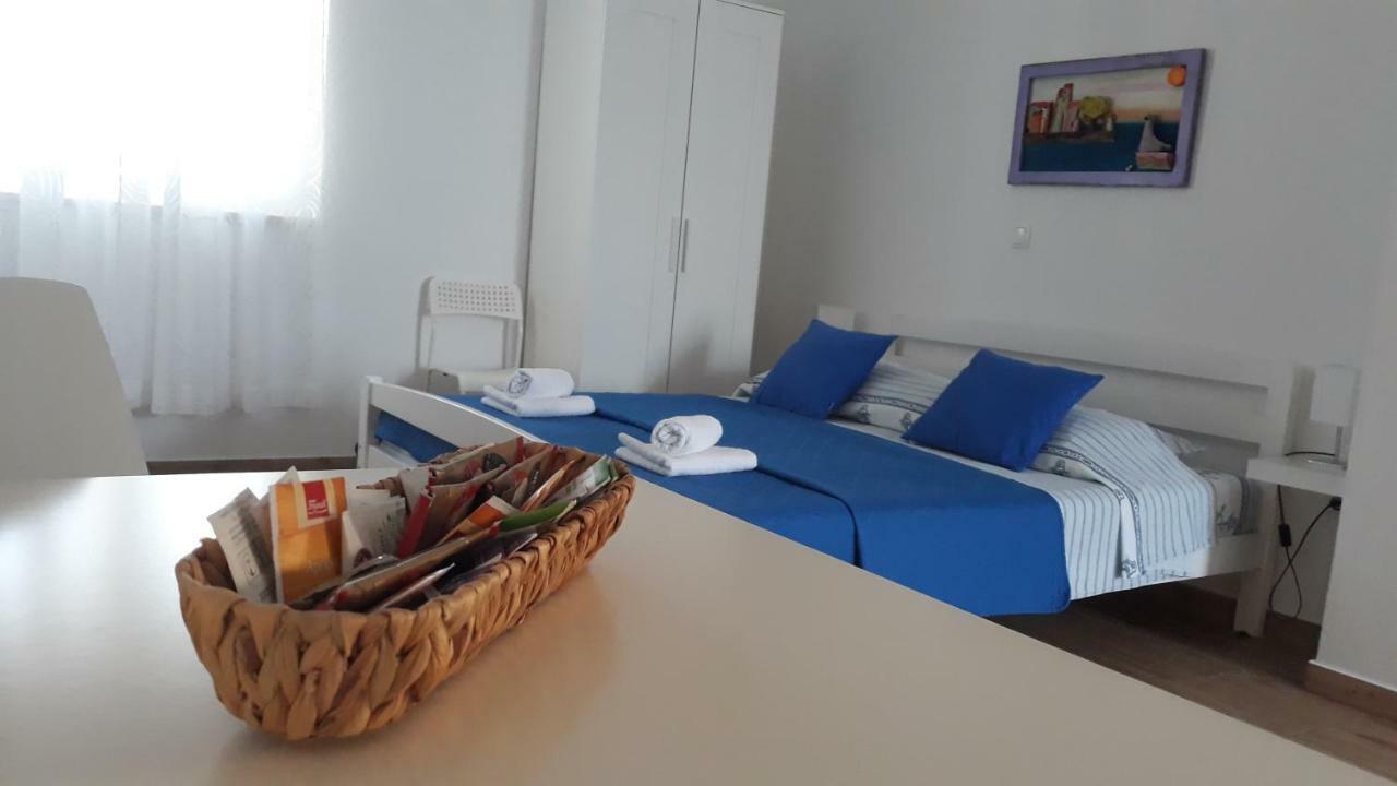 Viola Apartment & Free Parking Šibenik Exteriör bild